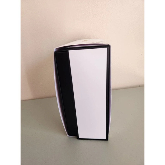 CHANEL Square Empty Gift Box Container 8.5"x8.5"x3.75" Cover Camellia Flower - Picture 11 of 15
